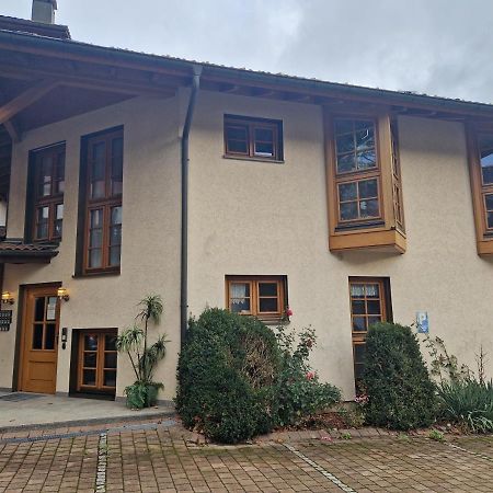 Hostel Zum Loewen ทอดท์โมส ภายนอก รูปภาพ
